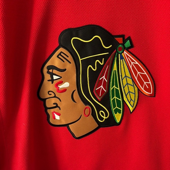 Chicago Blackhawks Women’s Jersey Large NWOT - Picture 2 of 4